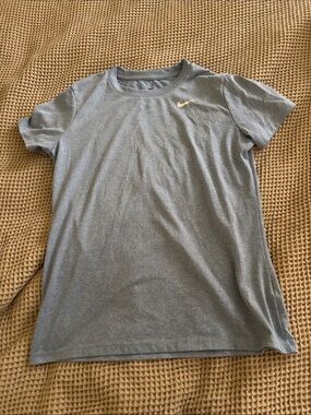 Nike Light Gray Performance Crew Tee with White Swoosh